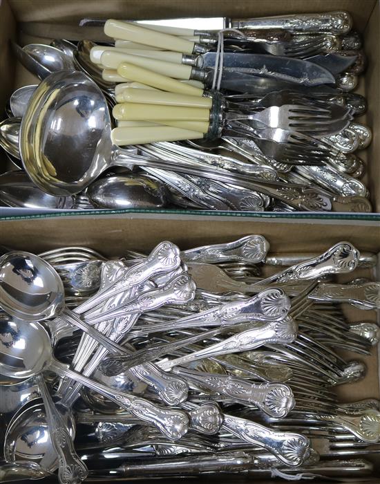 A quantity of Kings pattern plated flatware and other plated wares